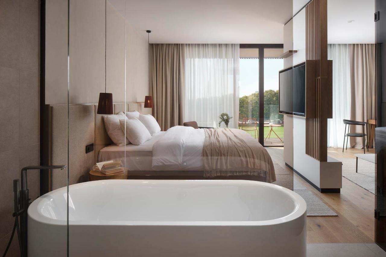 Hotel Materra 奥西耶克 外观 照片